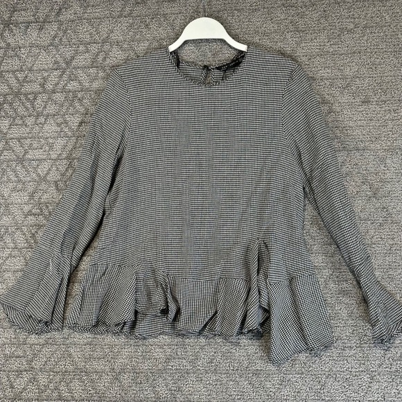 Zara Tops - ZARA WOMAN Black White‎ Gingham Peplum Ruffle Blouse Top Long Sleeve XS
